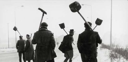 Sante Vittorio Malli, Quando la neve è pane, Milano, 1956, © Eredi Sante Vittorio Malli